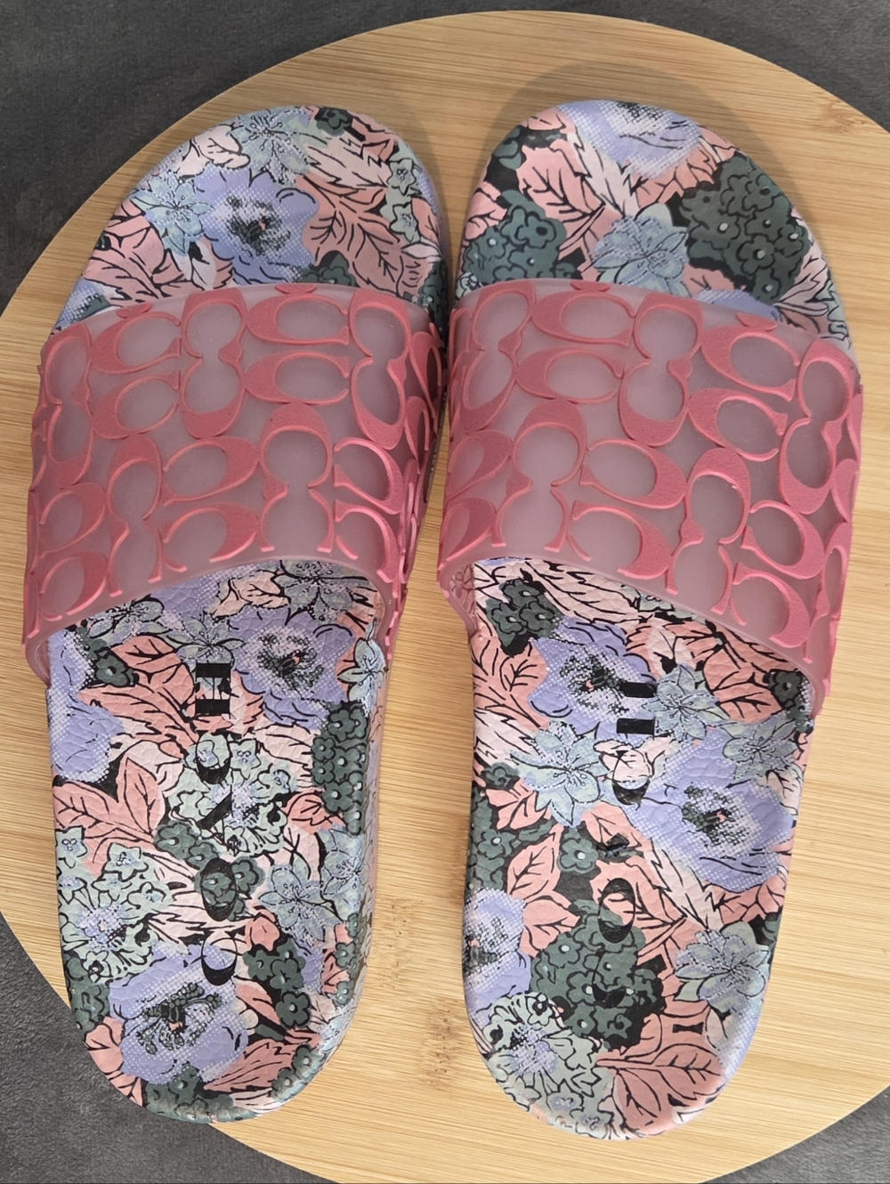 *NWOT* Gorgeous Coach Floral Slide Sandals in Pink and Lavender